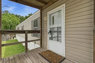 13214 Captain Cir, Willis, TX 77318 - Photo 2