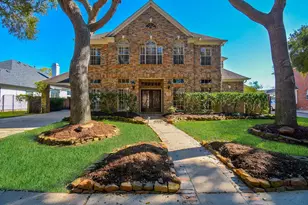 43 Fosters Green Dr, Sugar Land, TX 77479 - Photo 2