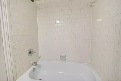 8707 Yvonne Drive, Houston, TX 77044 - Photo 24