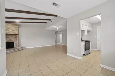 8707 Yvonne Drive, Houston, TX 77044 - Photo 10