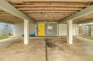 313 Ling, Bayou Vista, TX 77563 - Photo 6