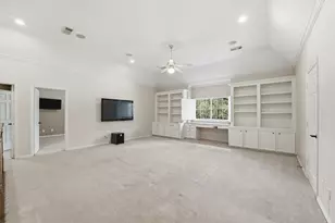 3210 Maroneal St, Houston, TX 77025 - Photo 18