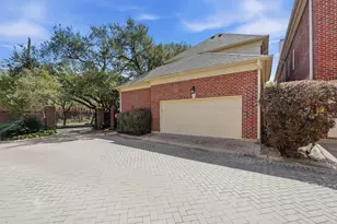 3210 Maroneal St, Houston, TX 77025 - Photo 26