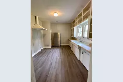 217 Marland St, Boling, TX 77420 - Photo 6