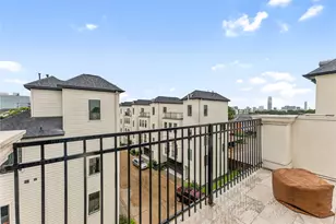 3334 Beverly Frst Dr, Houston, TX 77057 - Photo 1