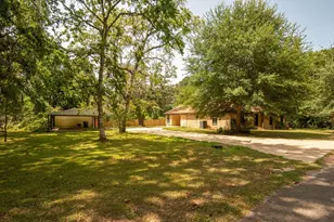 211 Brantley Ln, Magnolia, TX 77354 - Photo 4