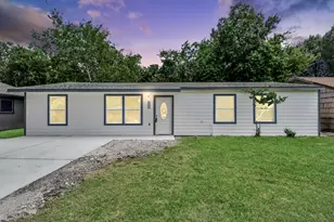 5835 Kenilwood Dr, Houston, TX 77033 - Photo 2