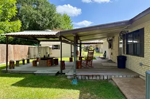 110 Glenview St, Crockett, TX 75835 - Photo 22