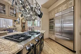 2906 Mid Ln, Houston, TX 77027 - Photo 20