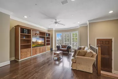 1374 Lake Pointe Parkway, Sugar Land, TX 77478 - Photo 6