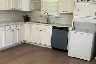 5125 Ricky St, Houston, TX 77033 - Photo 18