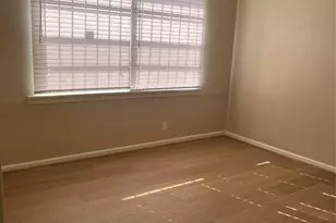 5125 Ricky St, Houston, TX 77033 - Photo 4