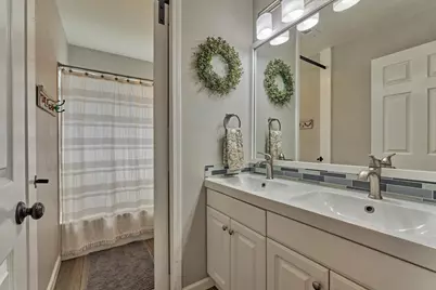 19 Greentwig Place, The Woodlands, TX 77381 - Photo 26