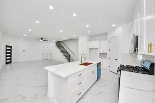 7717 Bowen St, Houston, TX 77051 - Photo 6