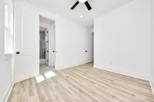 7717 Bowen St, Houston, TX 77051 - Photo 28
