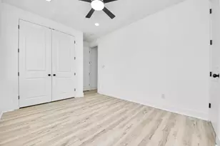 7717 Bowen St, Houston, TX 77051 - Photo 28