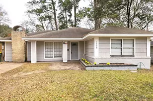 1508 N Roberson St, Conroe, TX 77301 - Photo 1