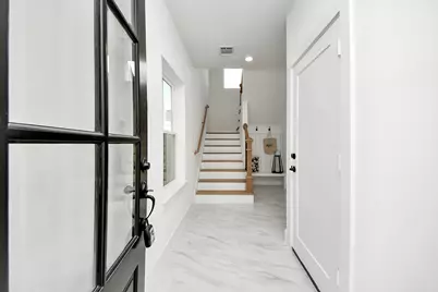 719 Marcella Street #A, Houston, TX 77091 - Photo 4