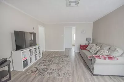 501 Southbend Drive, Alvin, TX 77511 - Photo 12