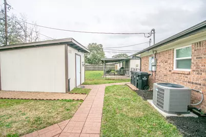 501 Southbend Drive, Alvin, TX 77511 - Photo 32