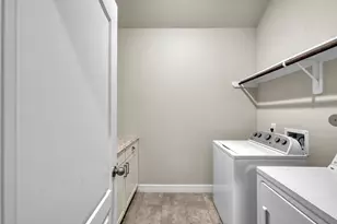 2051 Brookmont Dr, Conroe, TX 77301 - Photo 36