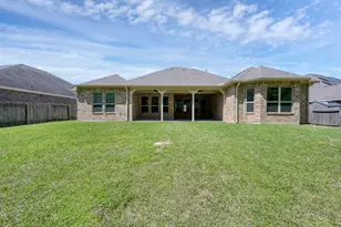 2051 Brookmont Dr, Conroe, TX 77301 - Photo 42