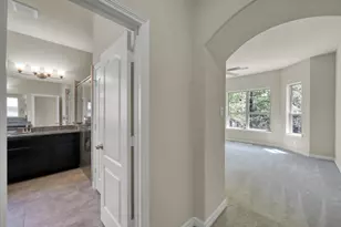 2051 Brookmont Dr, Conroe, TX 77301 - Photo 20