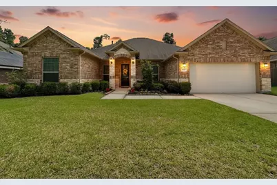 2051 Brookmont Drive, Conroe, TX 77301 - Photo 2