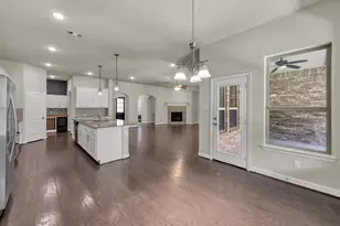 2051 Brookmont Dr, Conroe, TX 77301 - Photo 20