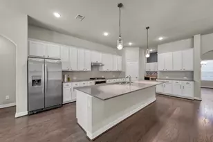 2051 Brookmont Dr, Conroe, TX 77301 - Photo 12