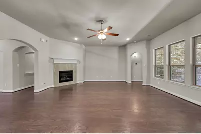 2051 Brookmont Drive, Conroe, TX 77301 - Photo 10