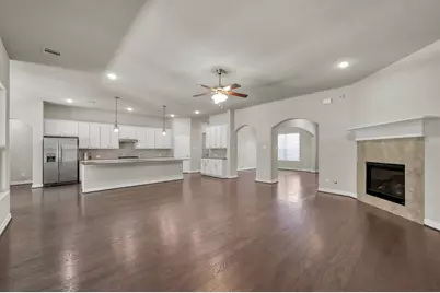 2051 Brookmont Drive, Conroe, TX 77301 - Photo 12