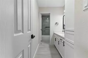 13414 Ravensway Dr, Cypress, TX 77429 - Photo 10