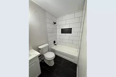 11935 Greensbrook Forest Drive, Houston, TX 77044 - Photo 8