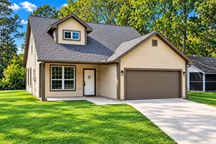 127 Sharon Ln, Livingston, TX 77351 - Photo 2
