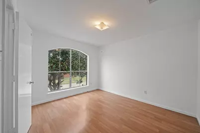 9742 Kingsville Park Drive, Houston, TX 77083 - Photo 26