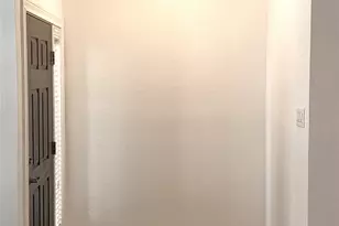 2700 Revere St, Houston, TX 77098 - Photo 2