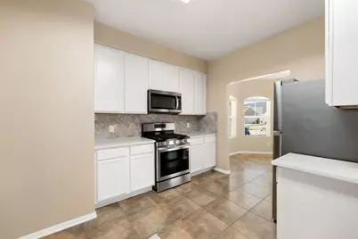 5911 Rosemary Circle, Baytown, TX 77521 - Photo 14