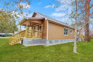 517 E Linney St, Dayton, TX 77535 - Photo 4