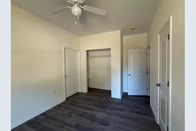 517 E Linney Street, Dayton, TX 77535 - Photo 8