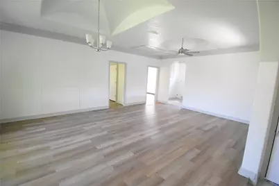 104 Virginia, South Houston, TX 77587 - Photo 14