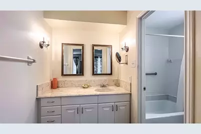 9206 Hendon Lane, Houston, TX 77036 - Photo 14