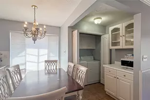 9206 Hendon Ln, Houston, TX 77036 - Photo 8