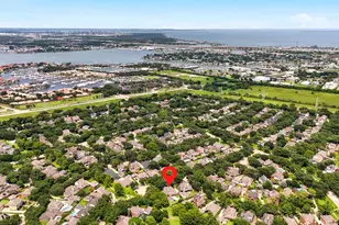 2216 Fairwater Park Dr, League City, TX 77573 - Photo 42