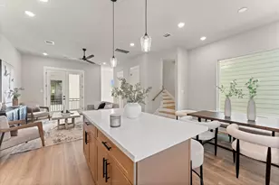 1102 Mansfield St, Houston, TX 77091 - Photo 8