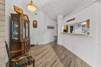 9 Colony Square, Angleton, TX 77515 - Photo 10