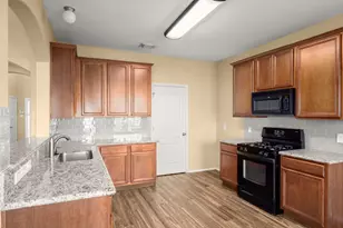 18310 Melissa Springs Dr, Tomball, TX 77375 - Photo 18