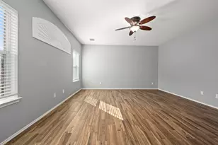 18310 Melissa Springs Dr, Tomball, TX 77375 - Photo 10
