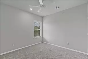 1326 Prairie Dr, Bryan, TX 77803 - Photo 14