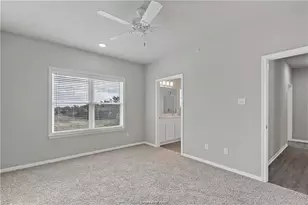1326 Prairie Dr, Bryan, TX 77803 - Photo 12
